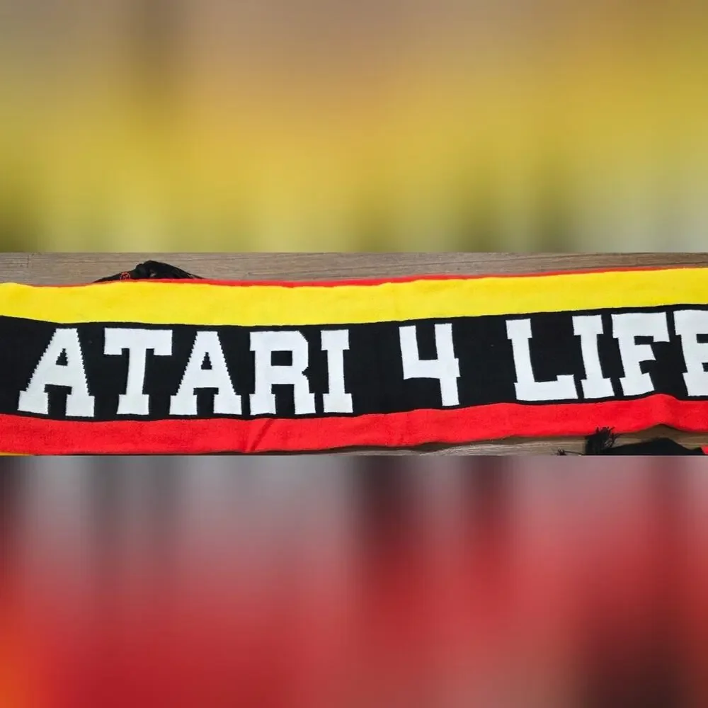 RARE Atari 4 Life Knit Scarf Manufacturer Sample 2018 Retro Gaming Arcade Stripe